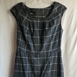 ABG Dress, size 6. Business casual. Black/Gray and white checker pattern.